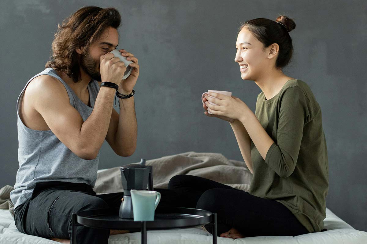 head-to-heart-article-revitalizing-your-marriage-picture-of-couple-sitting-together-drinking-coffee